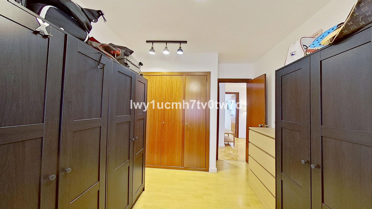 Appartement te koop in Málaga Centro | 4 slaapkamers H5294572