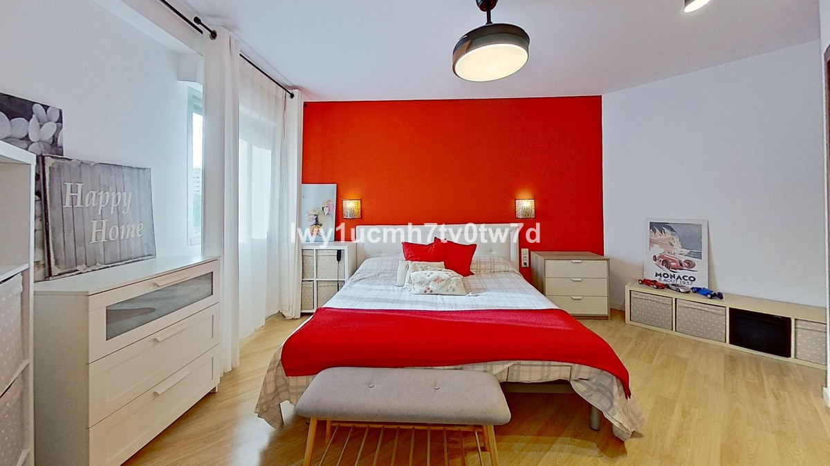 Appartement te koop in Málaga Centro | 4 slaapkamers H5294572