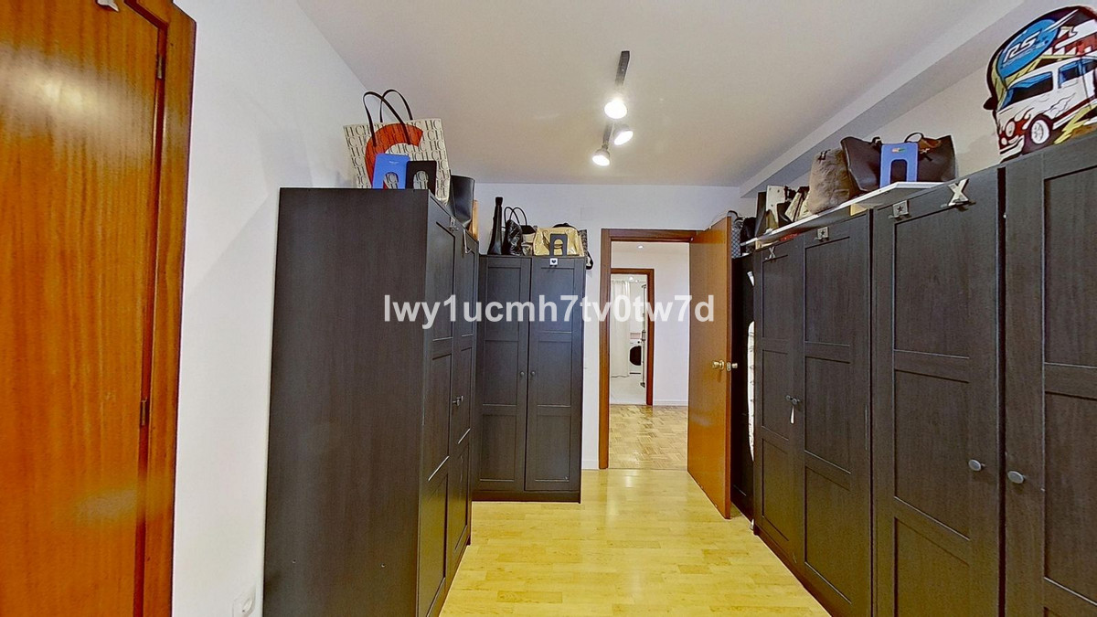 Appartement te koop in Málaga Centro | 4 slaapkamers H5294572