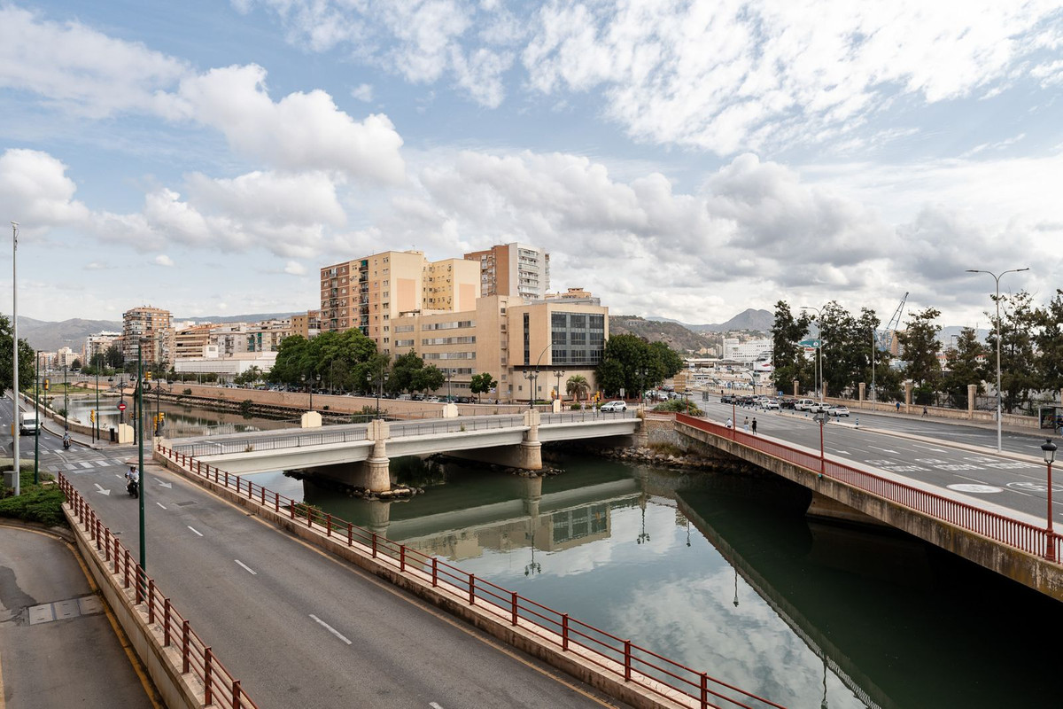 Appartement te koop in Málaga Centro | 3 slaapkamers H5444998