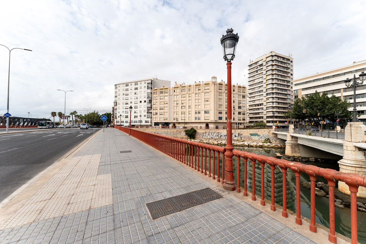 Appartement te koop in Málaga Centro | 3 slaapkamers H5444998