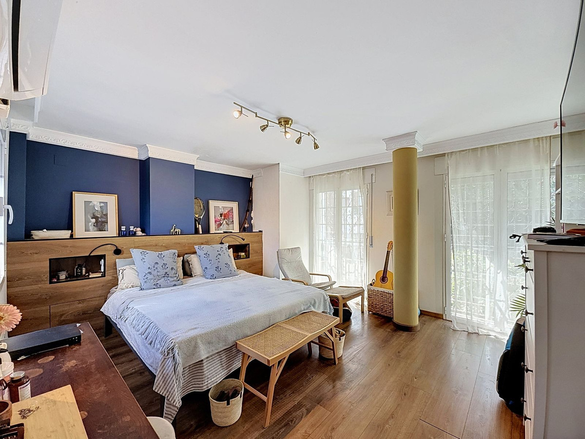 Property main view 33