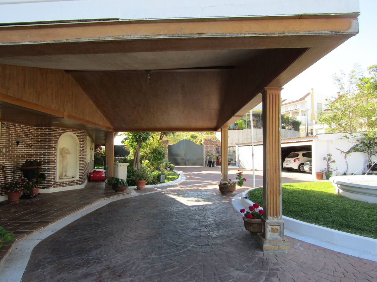 Property main view 33