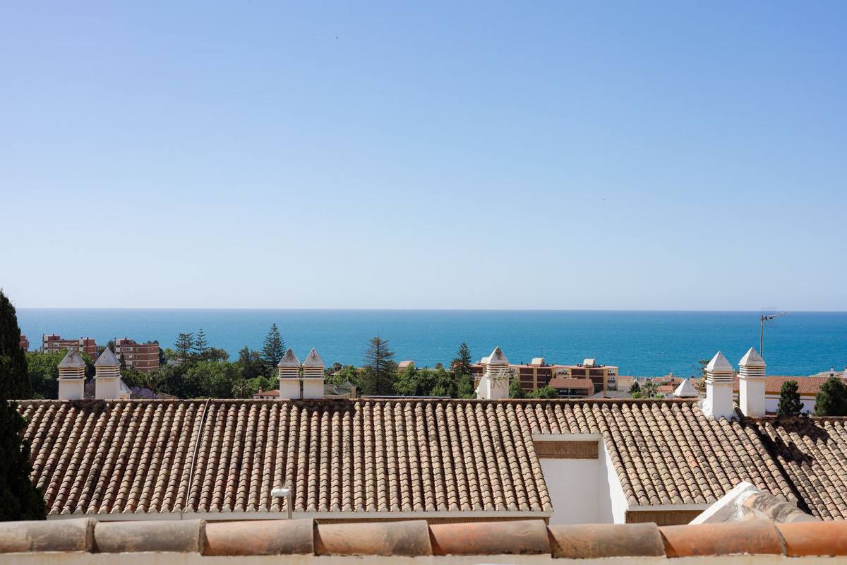 Geschakelde Woning in Málaga Este-1