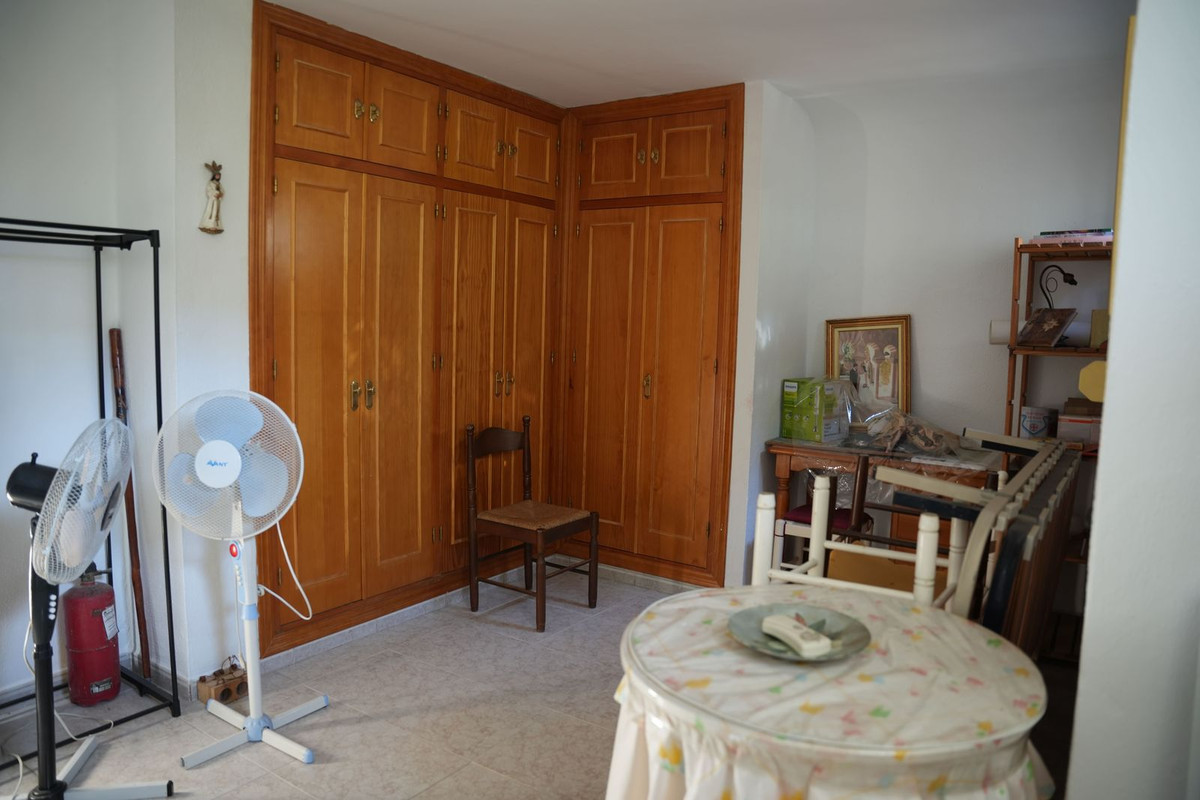 Geschakelde Woning in Málaga Este-24