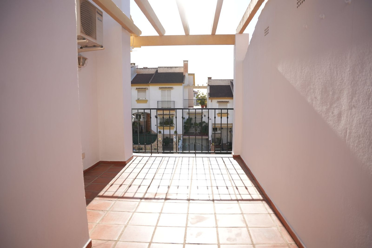 Geschakelde Woning in Málaga Este-32