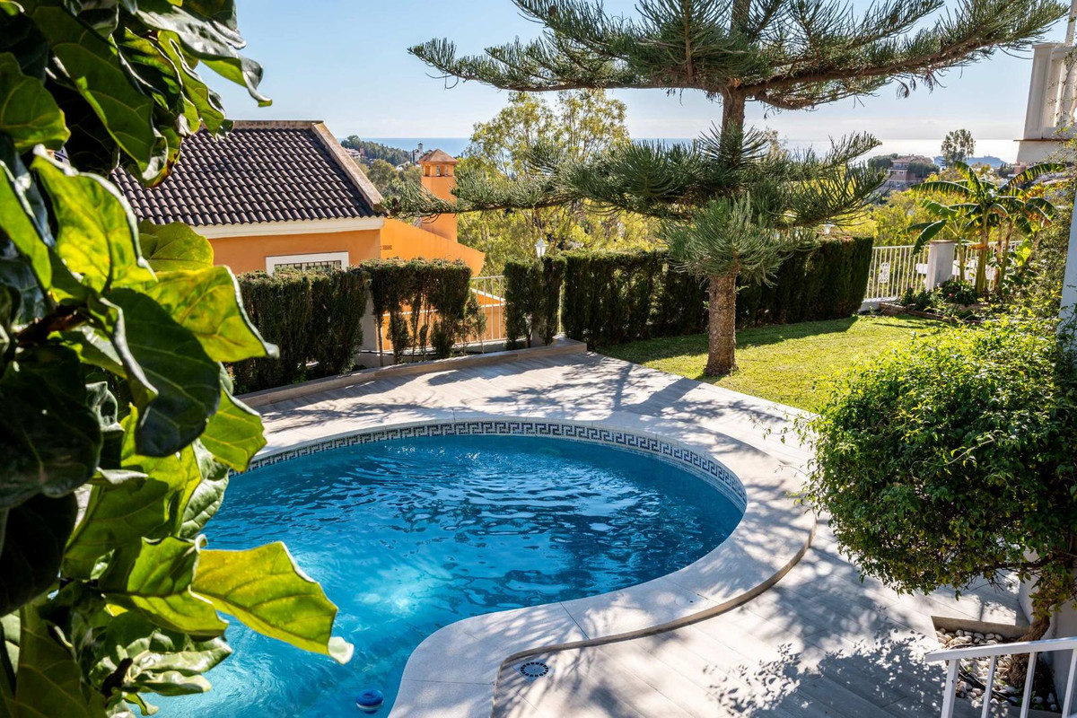 Vrijstaande Villa in Málaga Este-5