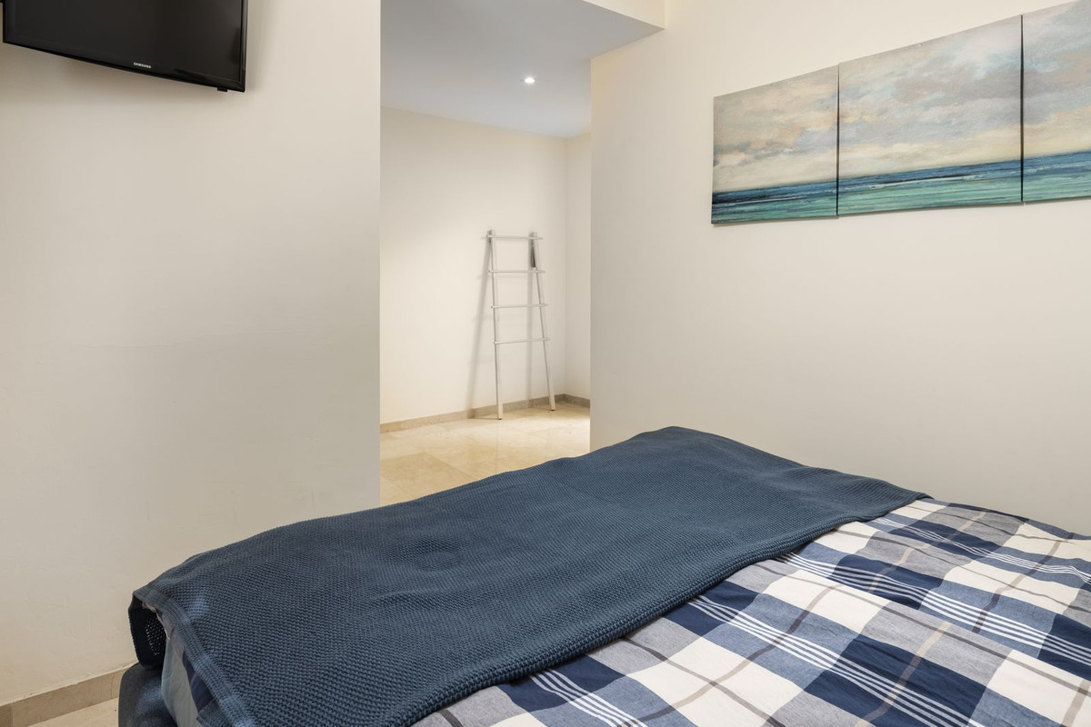 Geschakelde Woning in Málaga Este-16