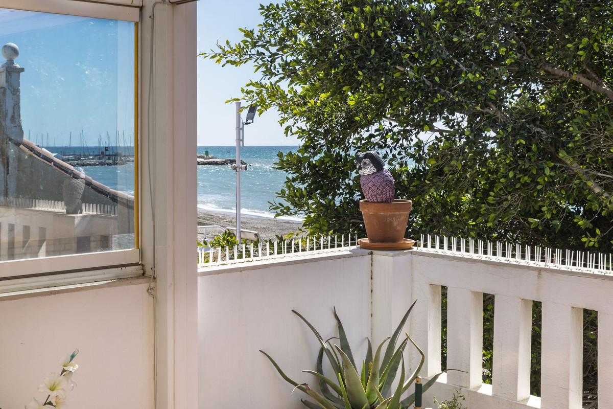 Geschakelde Woning in Málaga Este-25