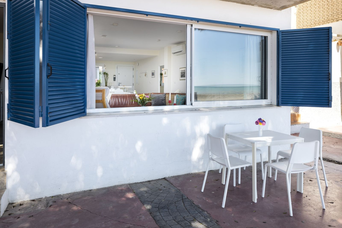 Geschakelde Woning in Málaga Este-3