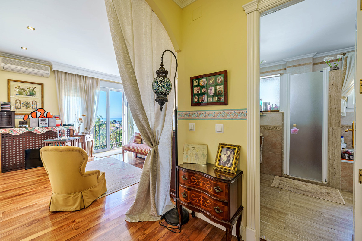 Vrijstaande Villa in Málaga Este-28