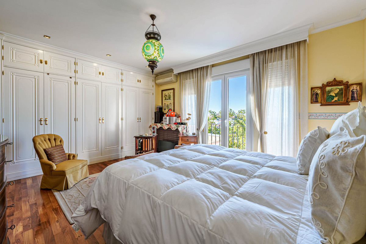 Vrijstaande Villa in Málaga Este-29