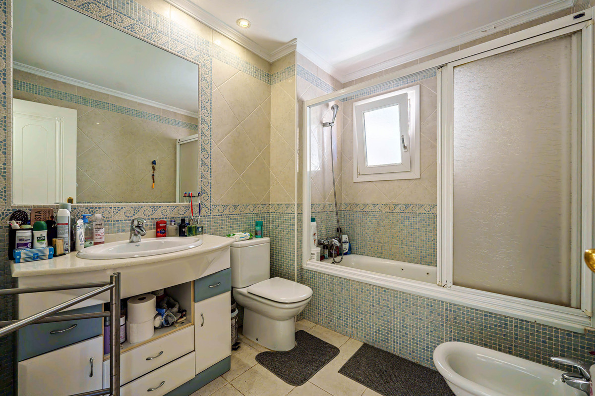 Vrijstaande Villa in Málaga Este-34
