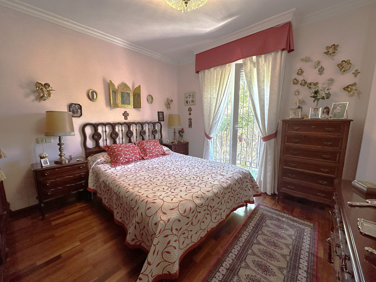 Geschakelde Woning in Málaga Este-16