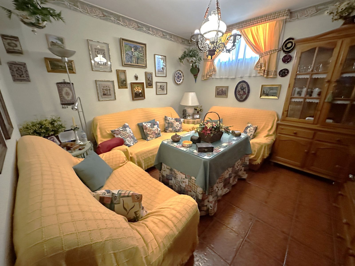 Geschakelde Woning in Málaga Este-33