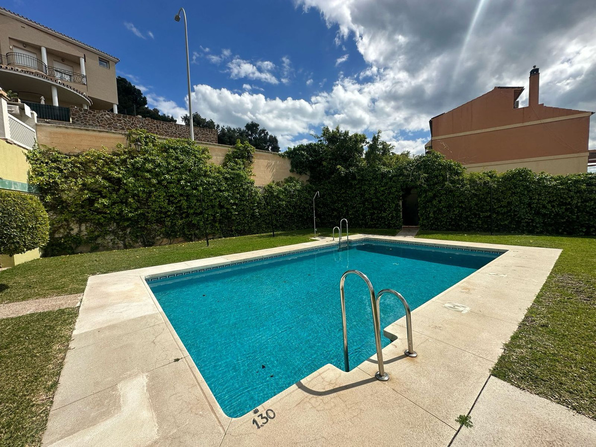 Geschakelde Woning in Málaga Este-39