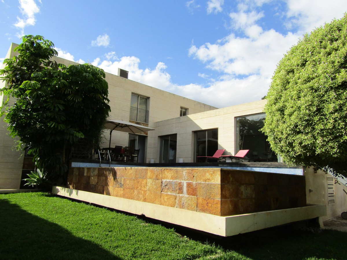 Huis te koop in Málaga Este | 6 slaapkamers H5052238