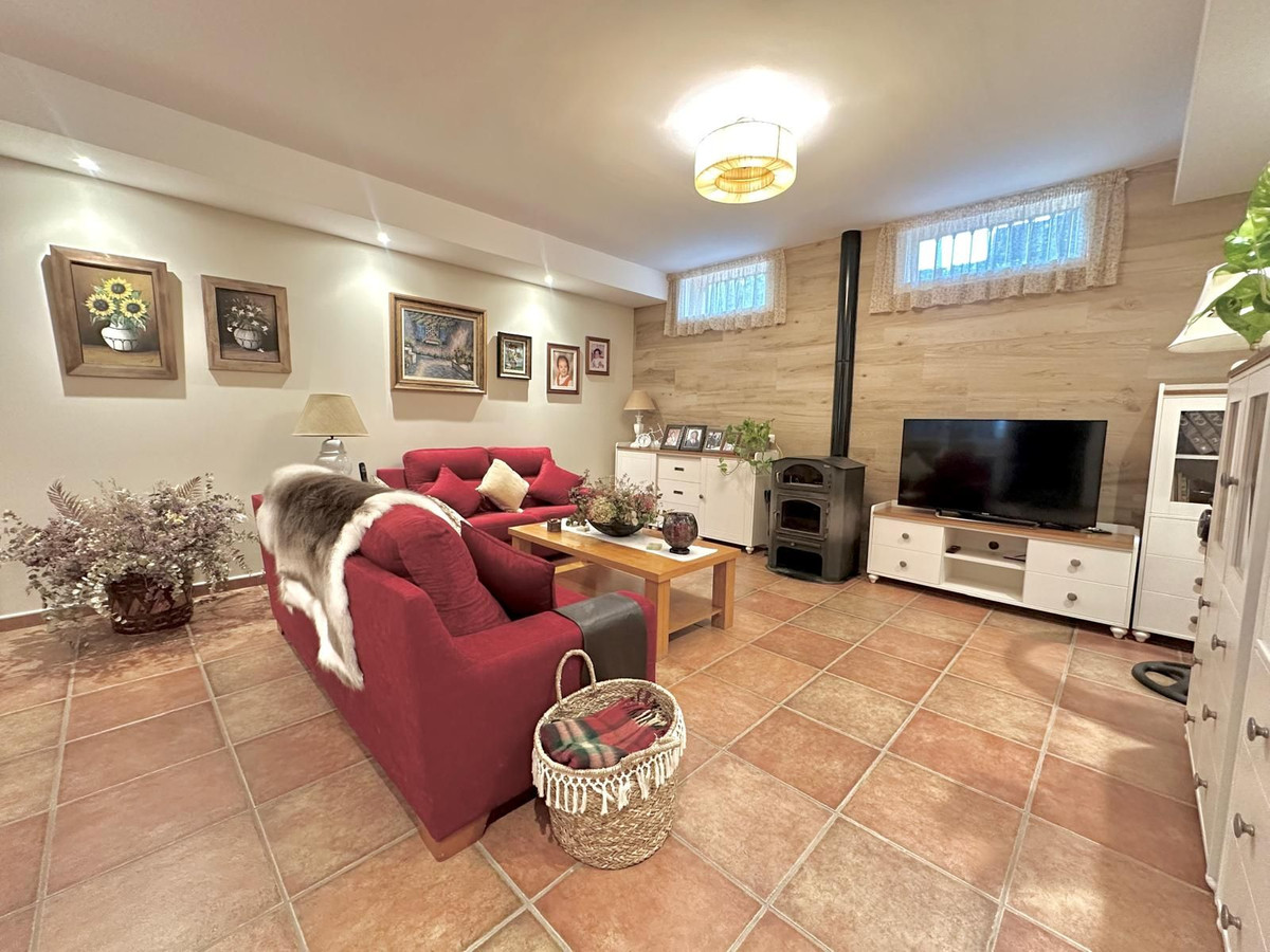 Property main view 38