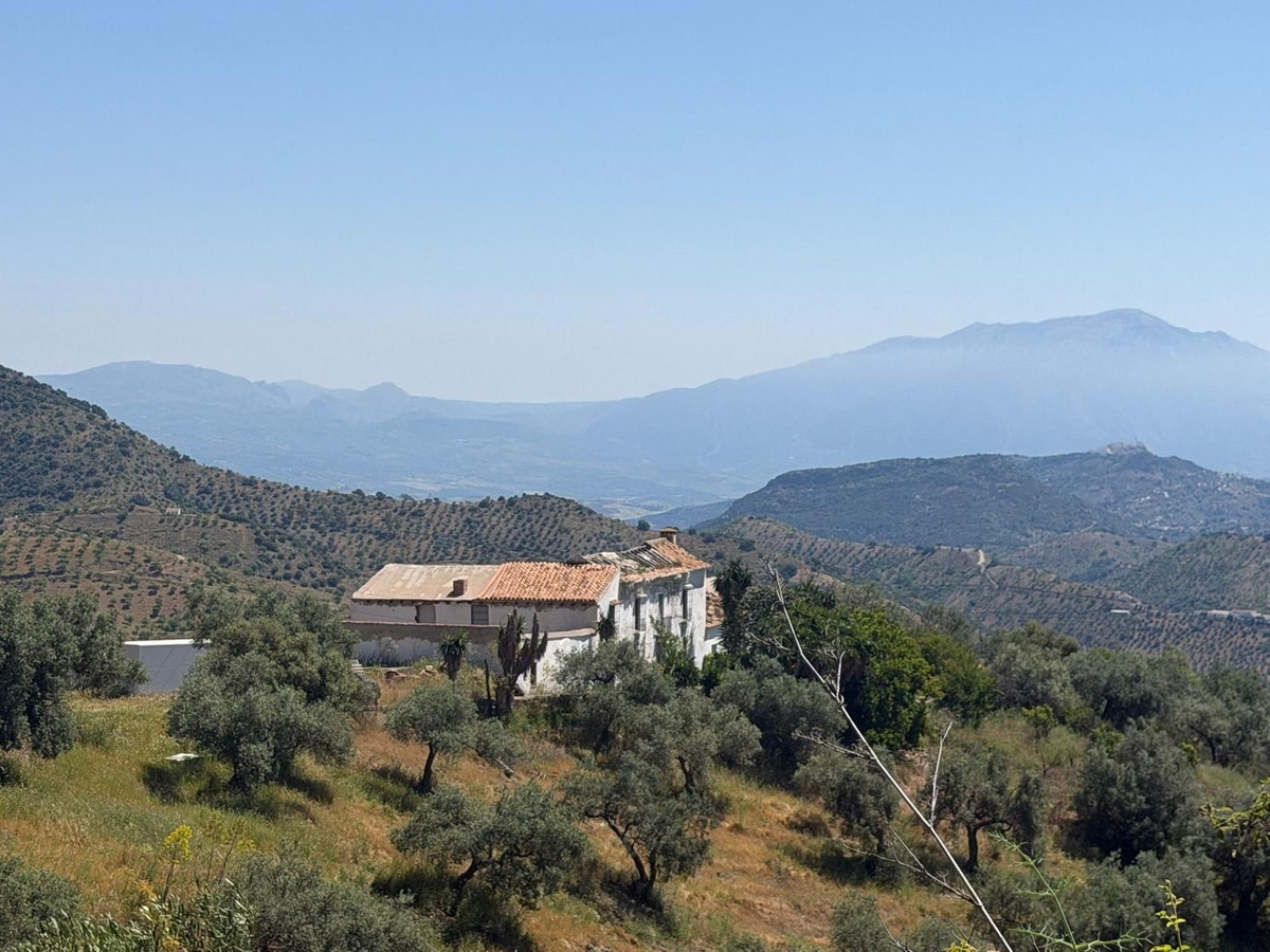 Huis te koop in Málaga Este | 8 slaapkamers H5411575
