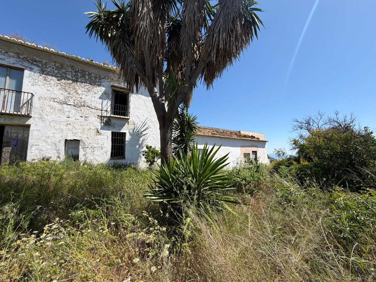 Huis te koop in Málaga Este | 8 slaapkamers H5411575