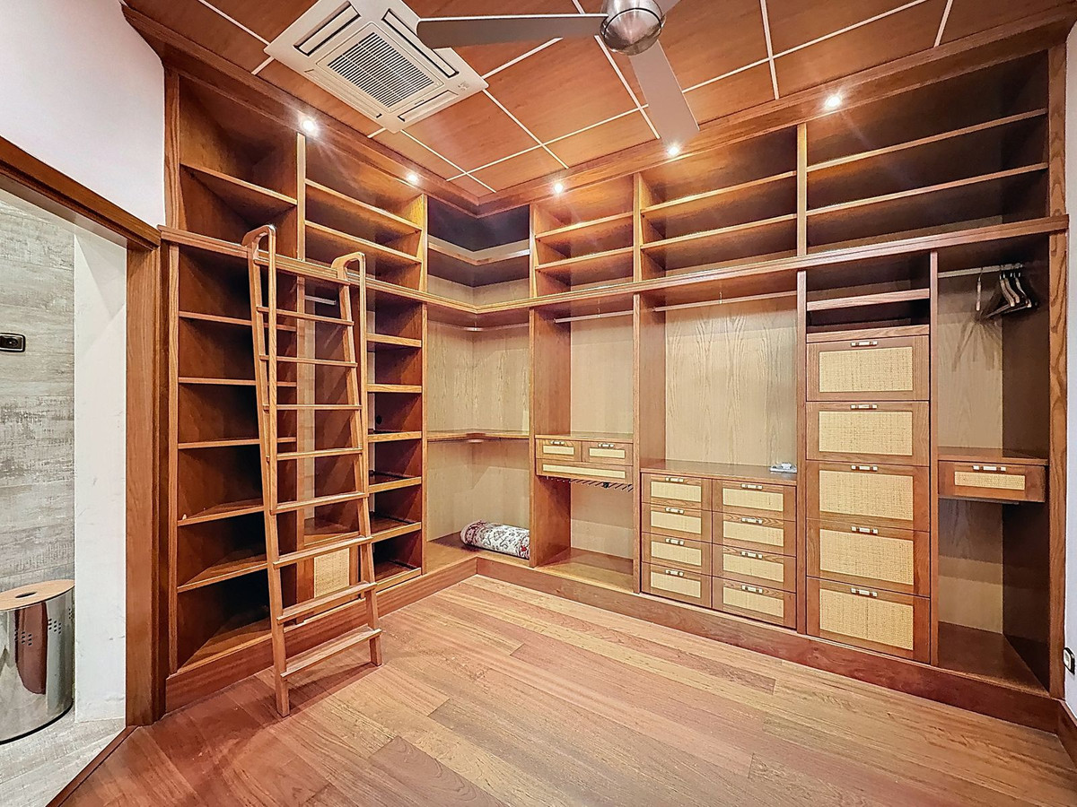 Property main view 18