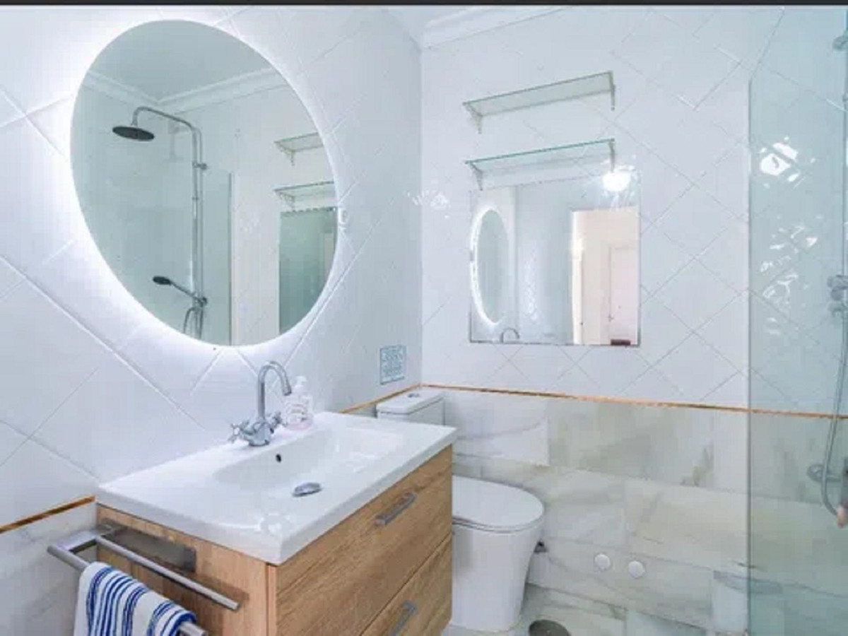 Huis te koop in Málaga Este | 4 slaapkamers H5488450