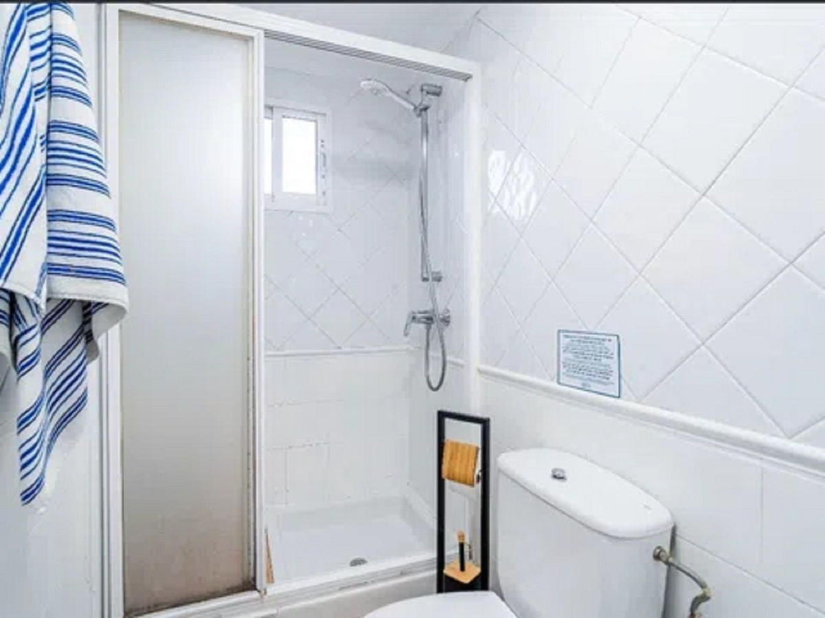 Huis te koop in Málaga Este | 4 slaapkamers H5488450