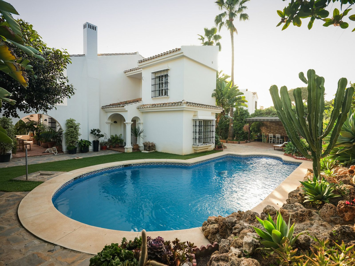 Huis te koop in Málaga Este | 6 slaapkamers H5498266