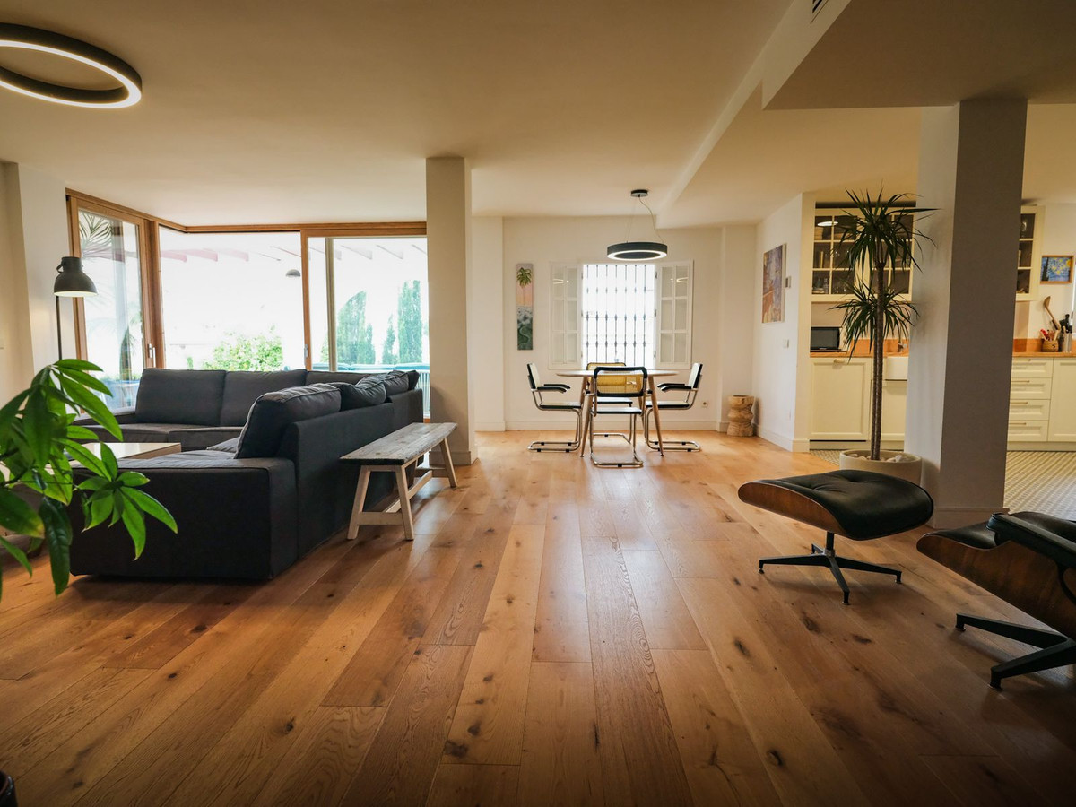 Huis te koop in Málaga Este | 6 slaapkamers H5498266