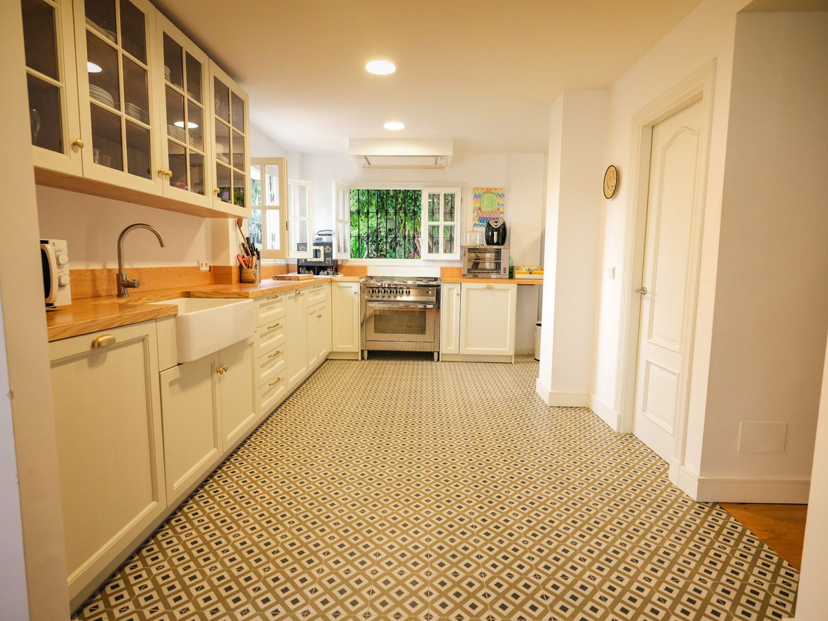 Huis te koop in Málaga Este | 6 slaapkamers H5498266
