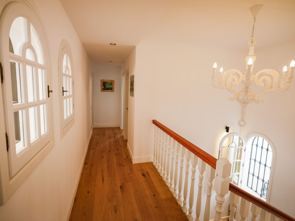 Huis te koop in Málaga Este | 6 slaapkamers H5498266
