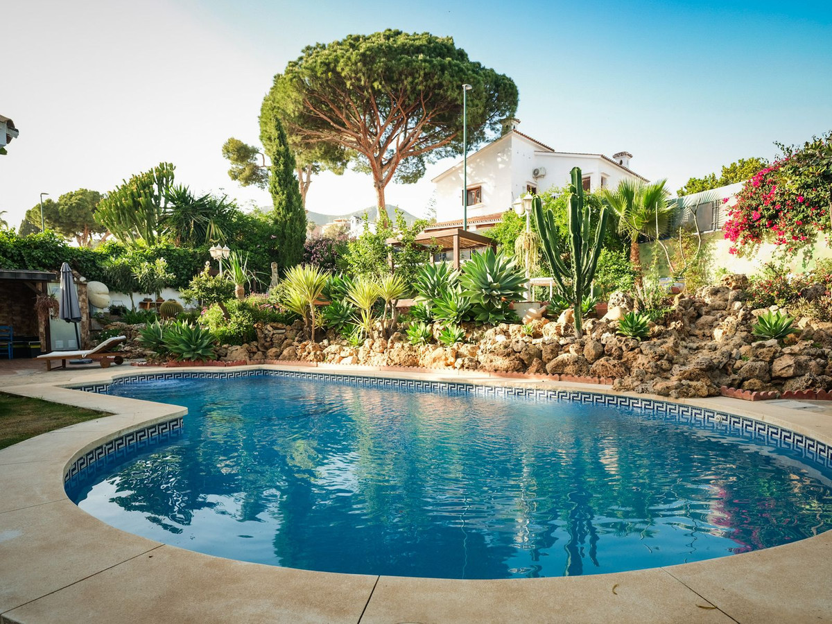 Huis te koop in Málaga Este | 6 slaapkamers H5498266