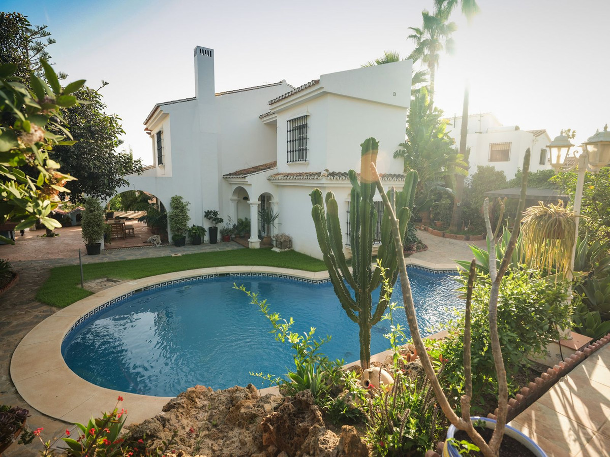 Huis te koop in Málaga Este | 6 slaapkamers H5498266