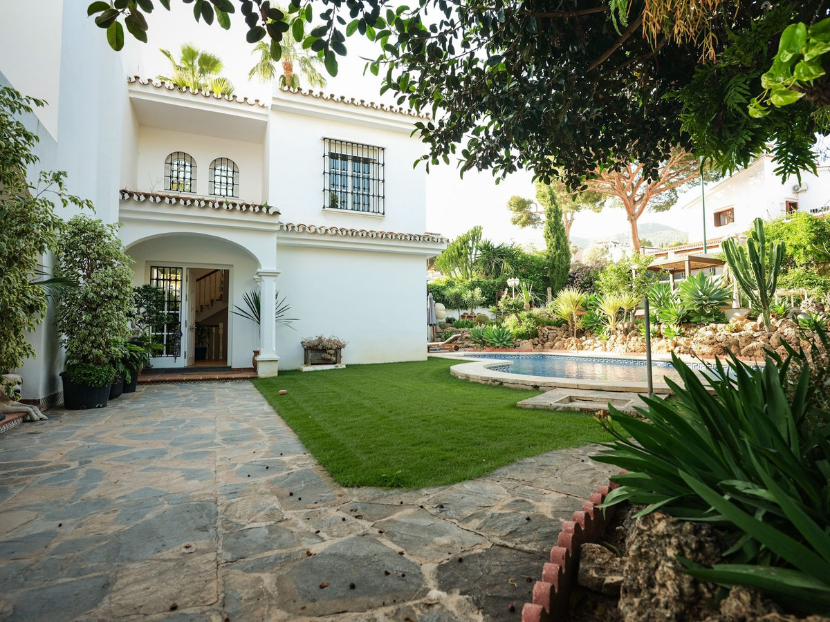Huis te koop in Málaga Este | 6 slaapkamers H5498266