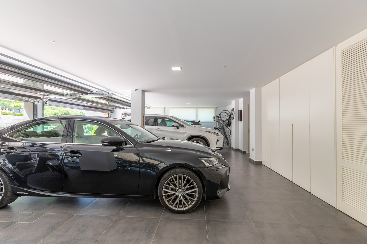 Huis te koop in Málaga Este | 8 slaapkamers H5508232