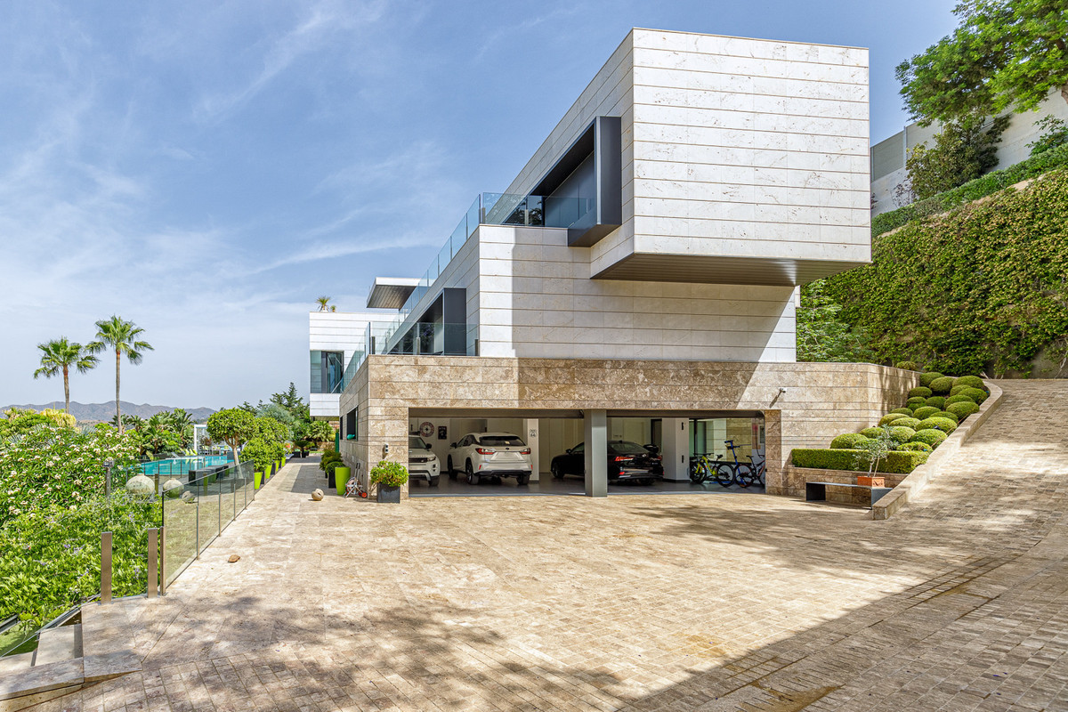 Huis te koop in Málaga Este | 8 slaapkamers H5508232