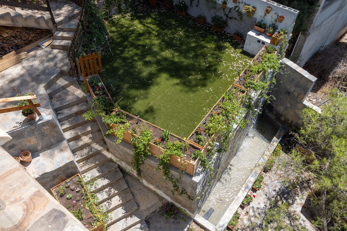 Huis te koop in Málaga Este | 5 slaapkamers H5516992