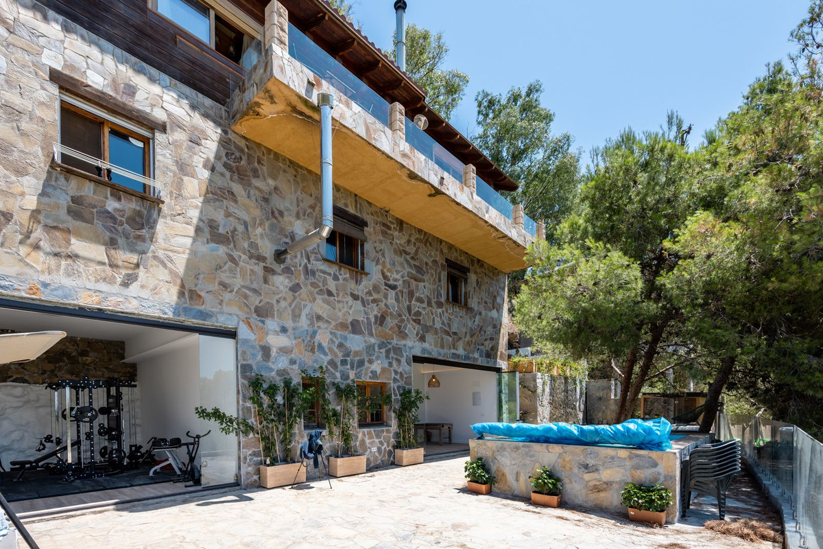 Huis te koop in Málaga Este | 5 slaapkamers H5516992