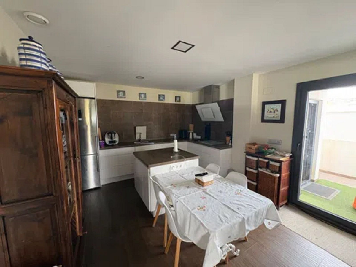 Huis te koop in Málaga Este | 5 slaapkamers H5521006