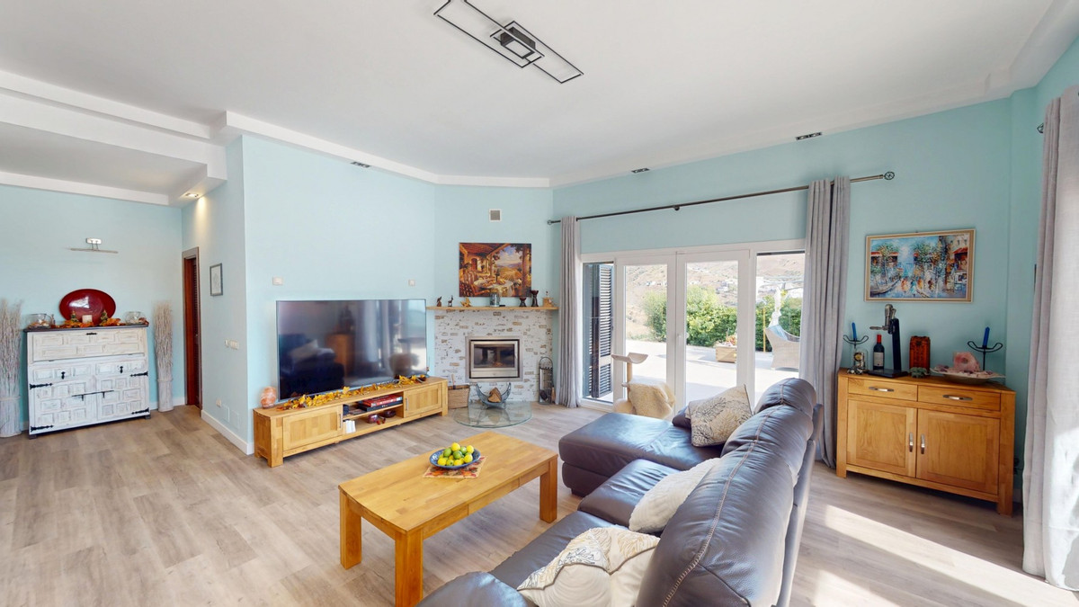 Huis te koop in Moclinejo | 4 slaapkamers H5220292