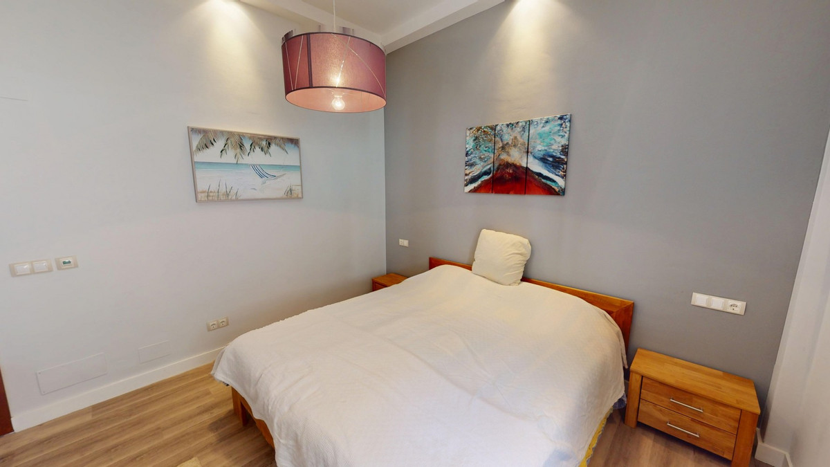 Huis te koop in Moclinejo | 4 slaapkamers H5220292