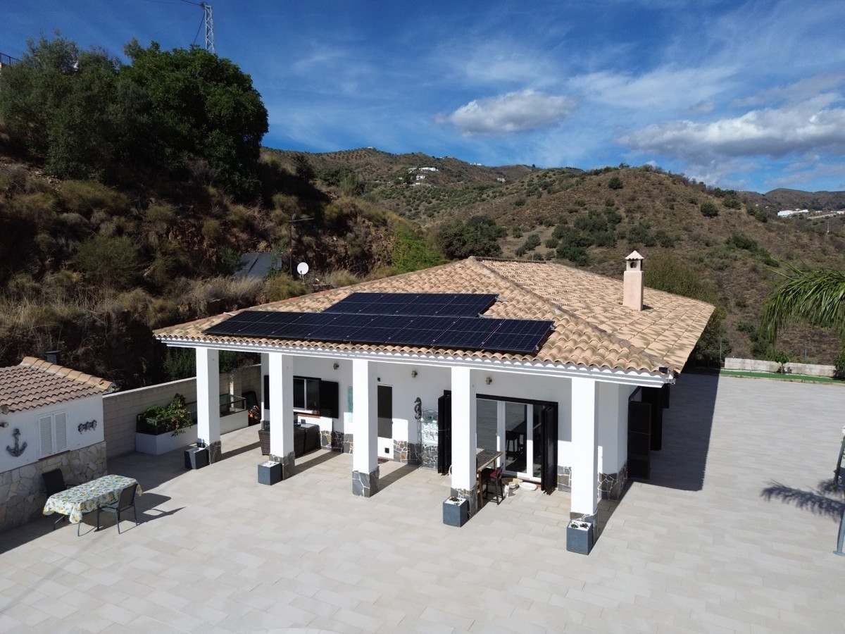 Huis te koop in Moclinejo | 4 slaapkamers H5220292