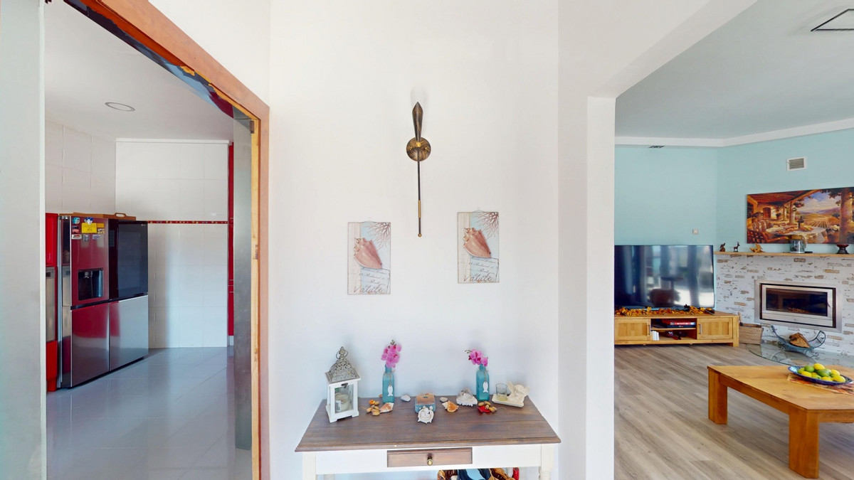 Huis te koop in Moclinejo | 4 slaapkamers H5220292