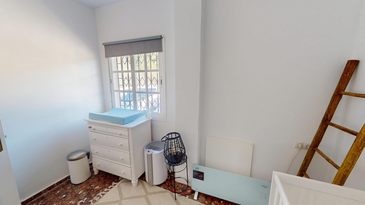 Huis te koop in Moclinejo | 2 slaapkamers H5294917