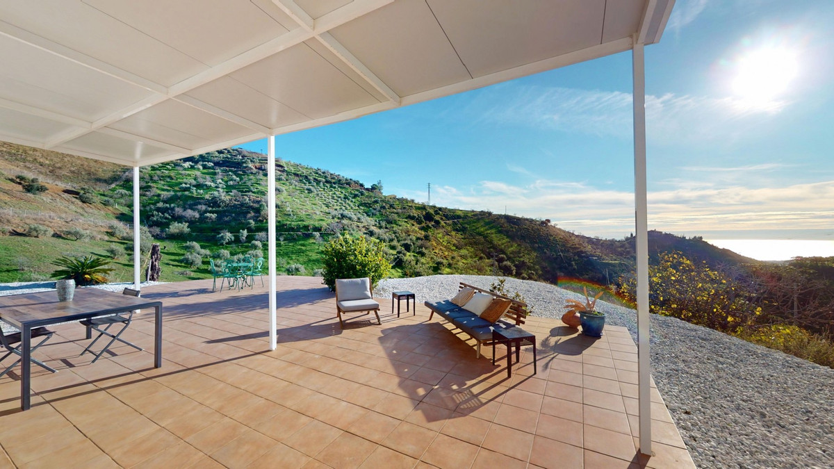 Huis te koop in Moclinejo | 2 slaapkamers H5294917