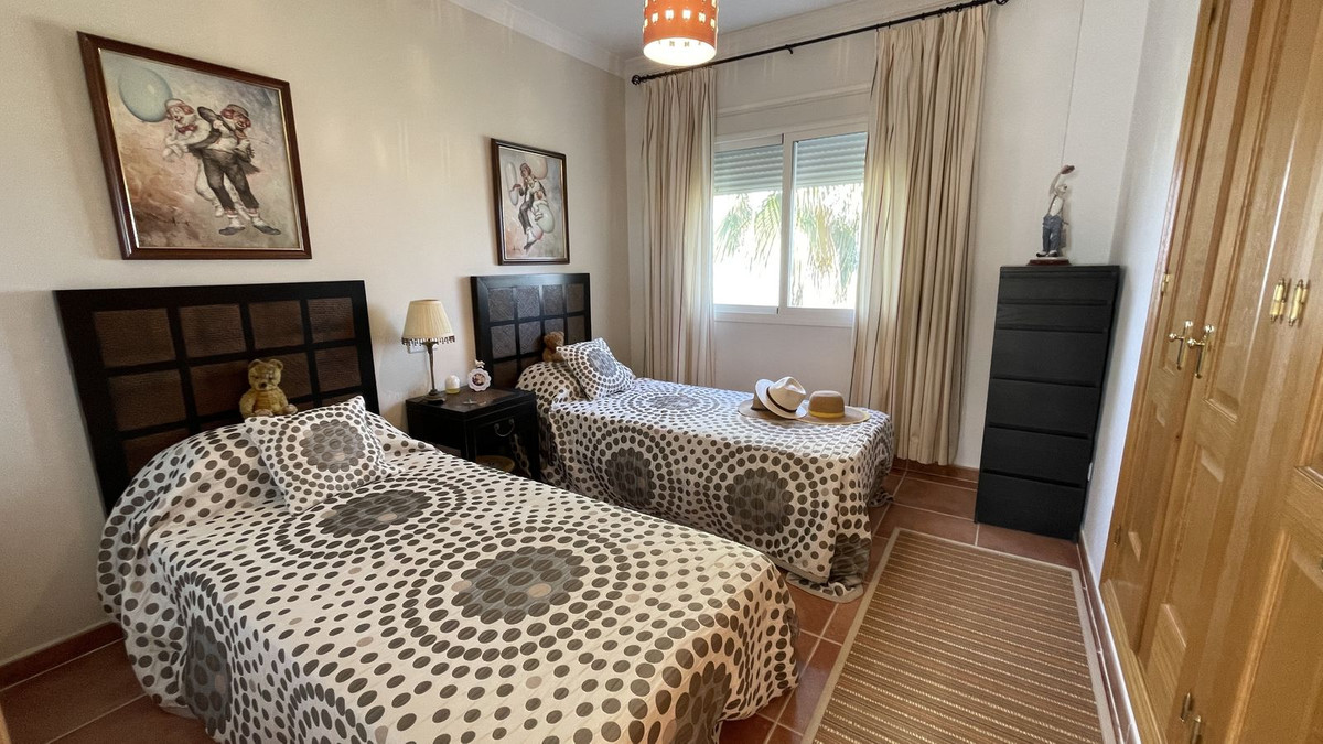 Finca - Cortijo te koop in Monda | 8 slaapkamers H4330522