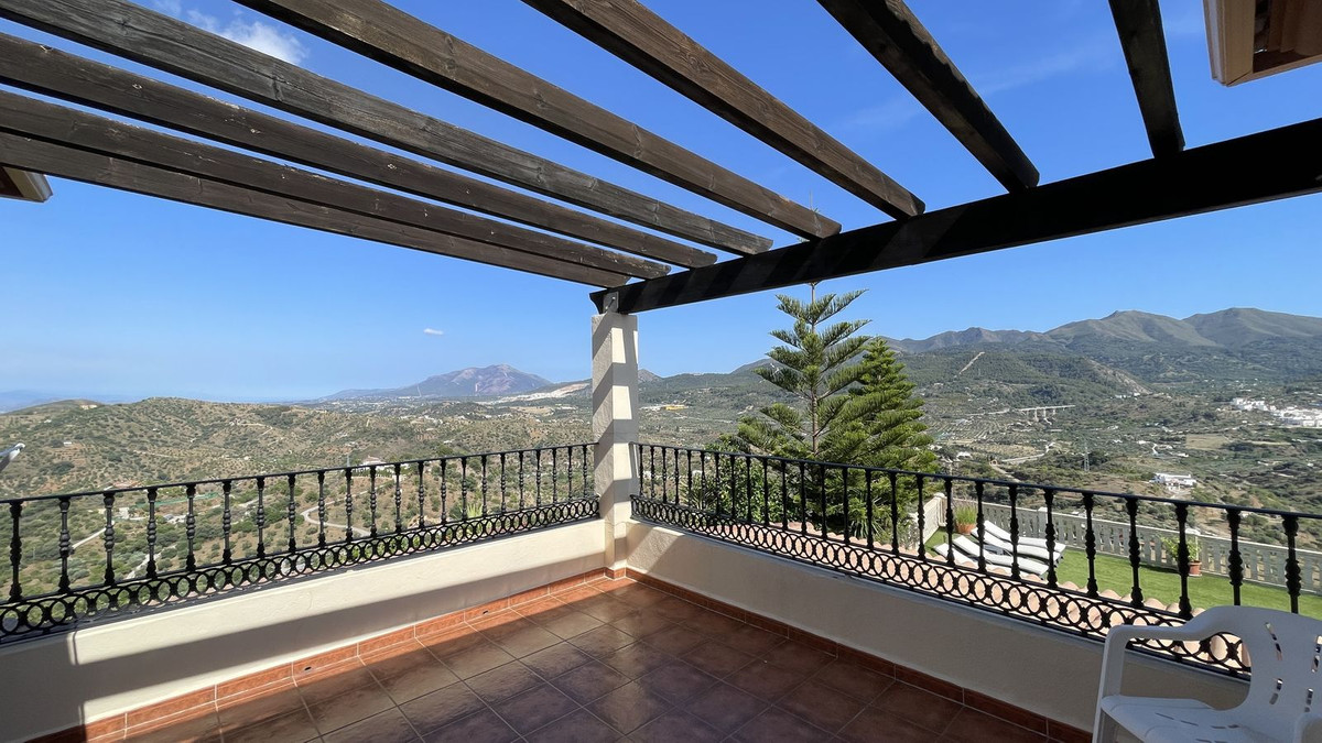 Finca - Cortijo te koop in Monda | 8 slaapkamers H4330522