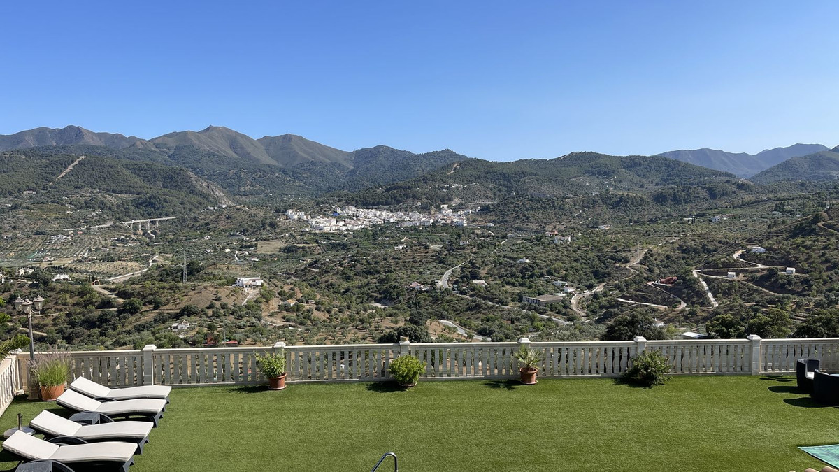 Finca - Cortijo te koop in Monda | 8 slaapkamers H4330522