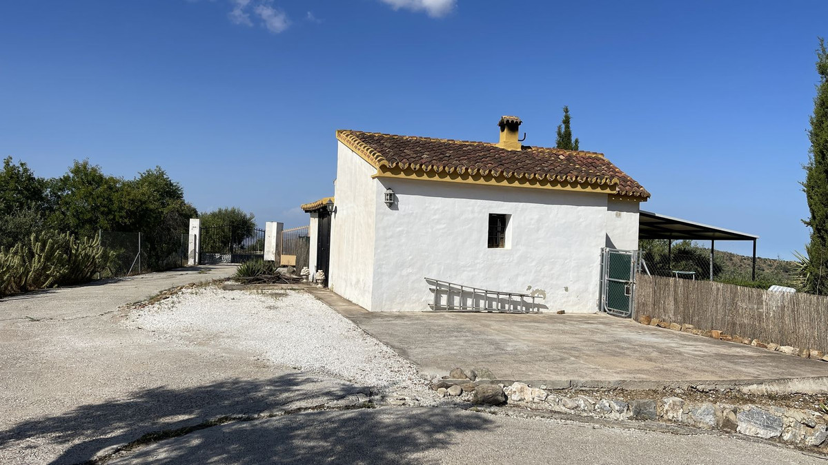 Finca - Cortijo te koop in Monda | 8 slaapkamers H4330522
