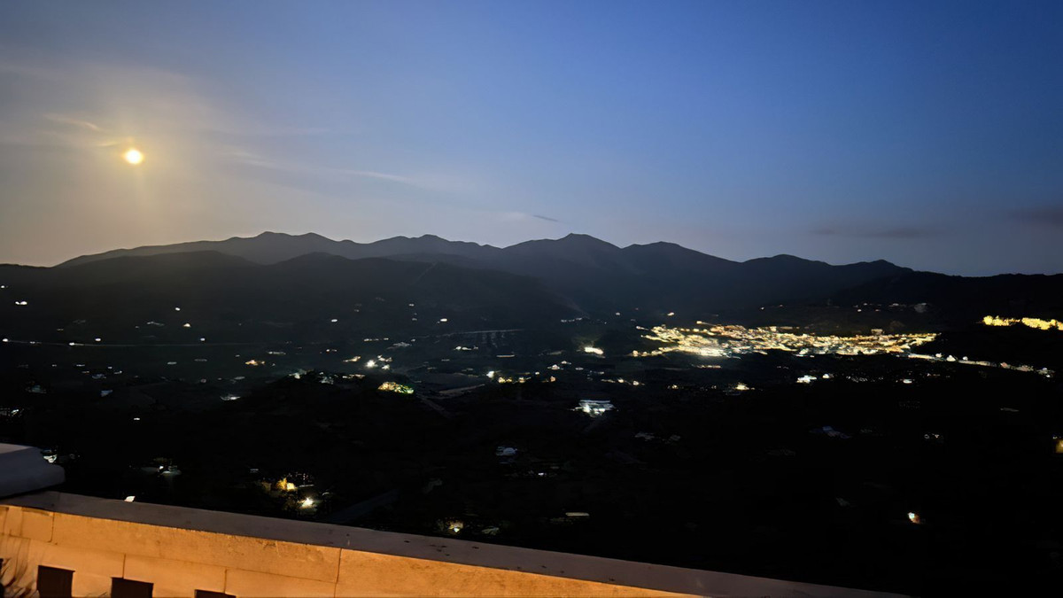 Finca - Cortijo te koop in Monda | 8 slaapkamers H4330522